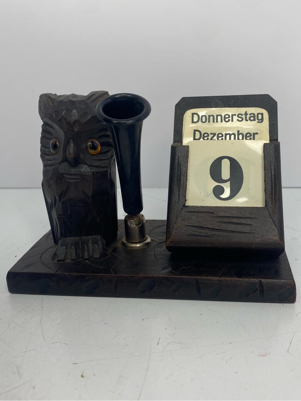 Vintage Black Forrest German Owl Calendar Pen Holder